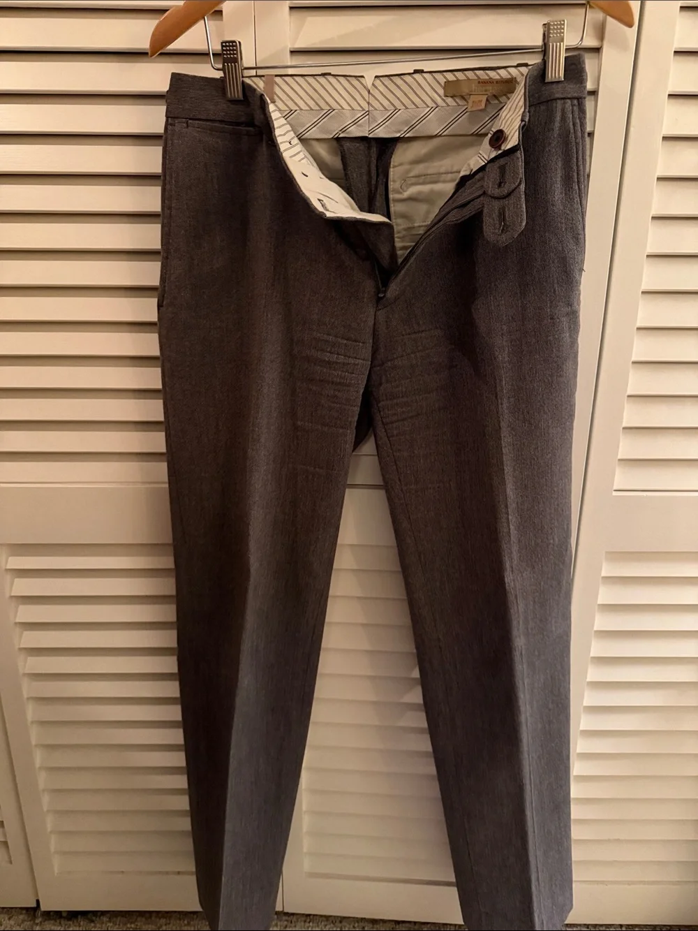 Men's Gray Dress Pants - Classic Straight Fit